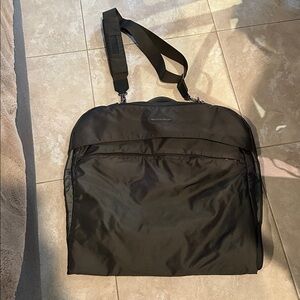 Briggs & Riley Transcend compact bi-fold garment bag in khaki